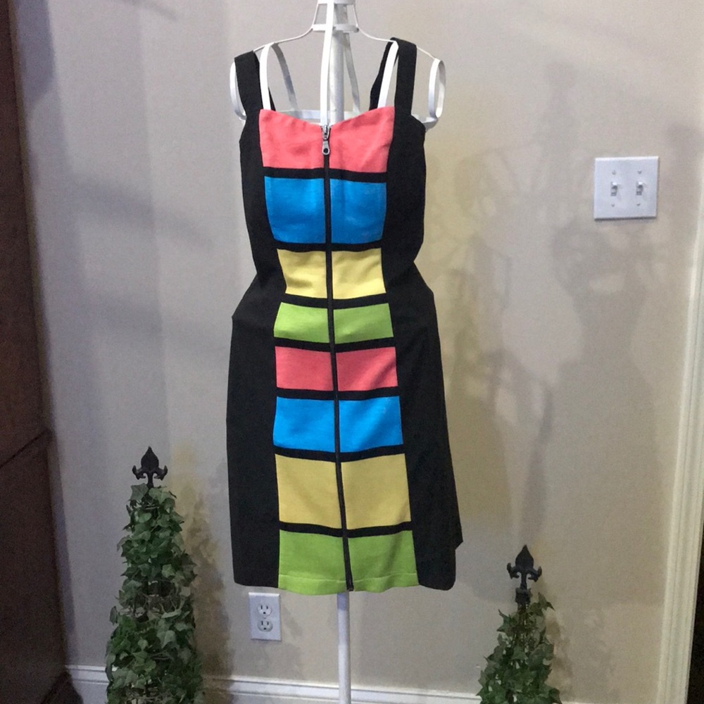 FUN COLOR BLOCK SUNDRESS.